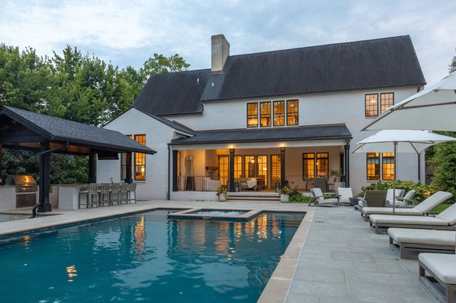 3444 Woodmont Blvd, Nashville, TN 37215