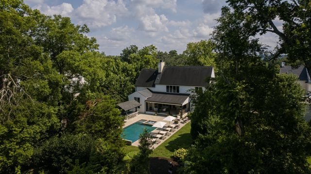 3444 Woodmont Blvd, Nashville, TN 37215