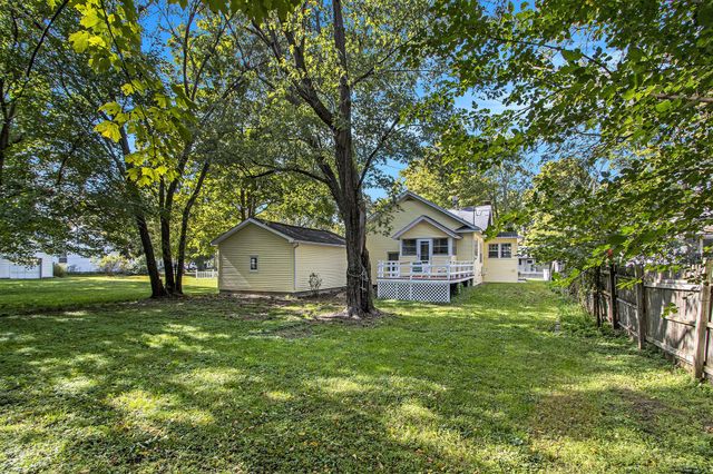 117 S Adams Street, Lawton Vllg, MI 49065