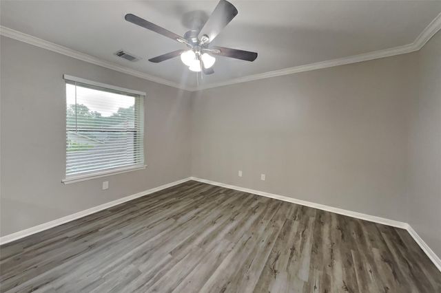 719 Fernglade Drive, Richmond, TX 77406