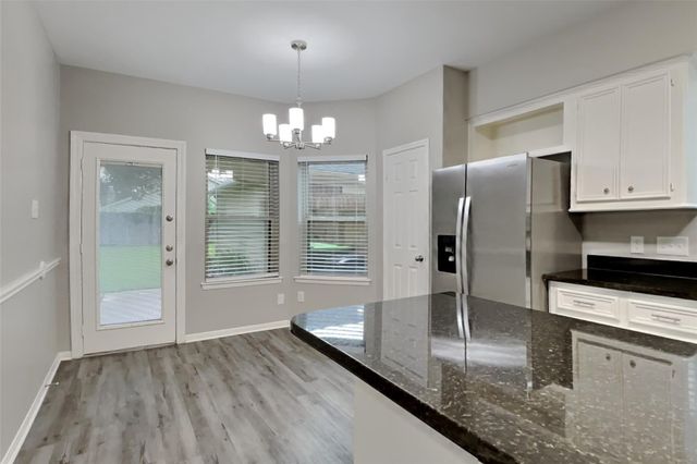 719 Fernglade Drive, Richmond, TX 77406