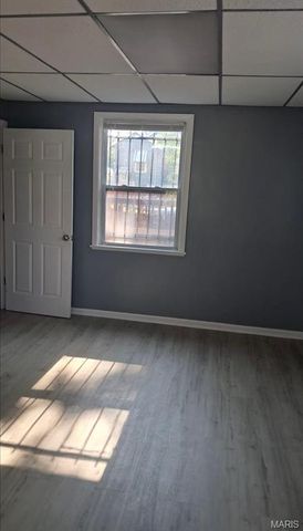 5518 Maffitt Avenue, St Louis, MO 63112