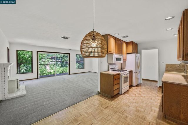 5230 Concord Blvd, Concord, CA 94521