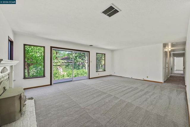 5230 Concord Blvd, Concord, CA 94521