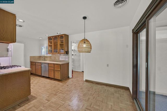 5230 Concord Blvd, Concord, CA 94521