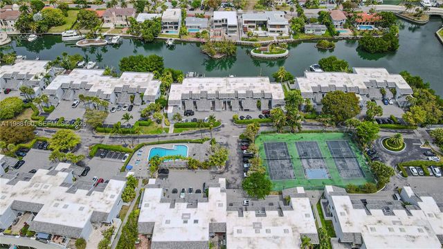 231 Poinciana Dr 401, Sunny Isles Beach, FL 33160