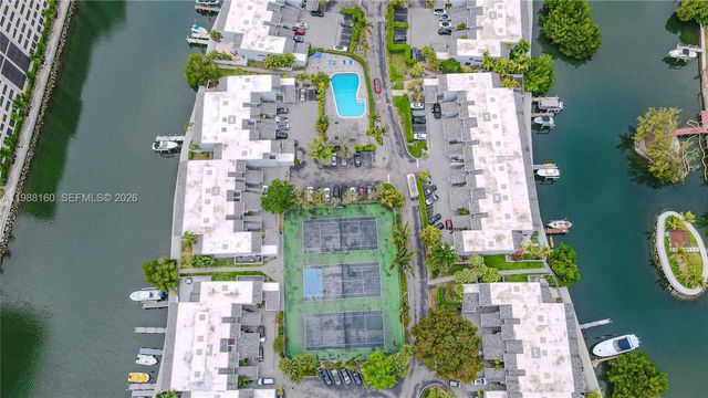 231 Poinciana Dr 401, Sunny Isles Beach, FL 33160