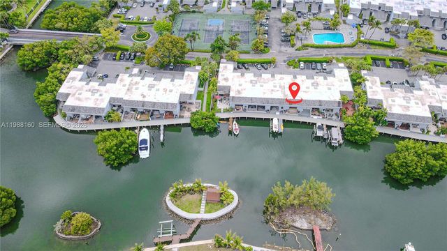 231 Poinciana Dr 401, Sunny Isles Beach, FL 33160