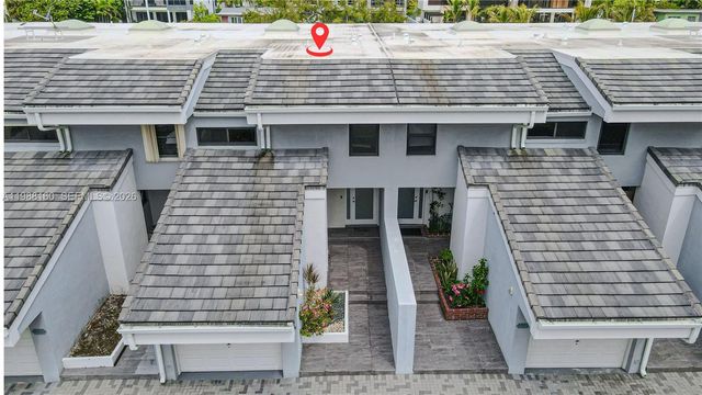 231 Poinciana Dr 401, Sunny Isles Beach, FL 33160