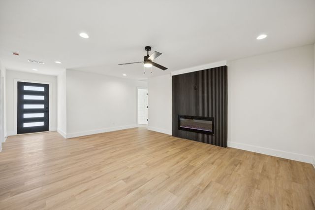 3404 Green Hill Drive, Arlington, TX 76014