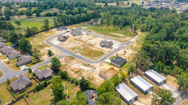 114 Riverstone Loop, Hot Springs, AR 71913