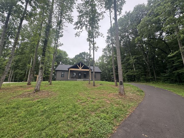 144 Hasty Dr, Lynchburg, TN 37352