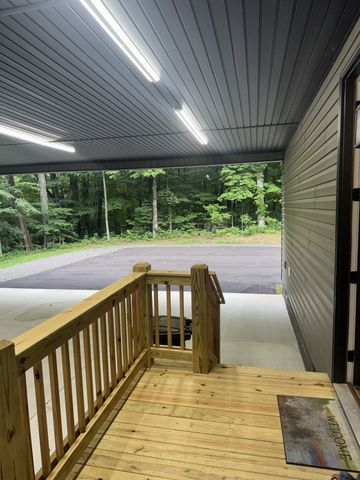 144 Hasty Dr, Lynchburg, TN 37352
