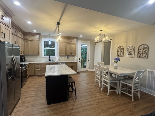 144 Hasty Dr, Lynchburg, TN 37352