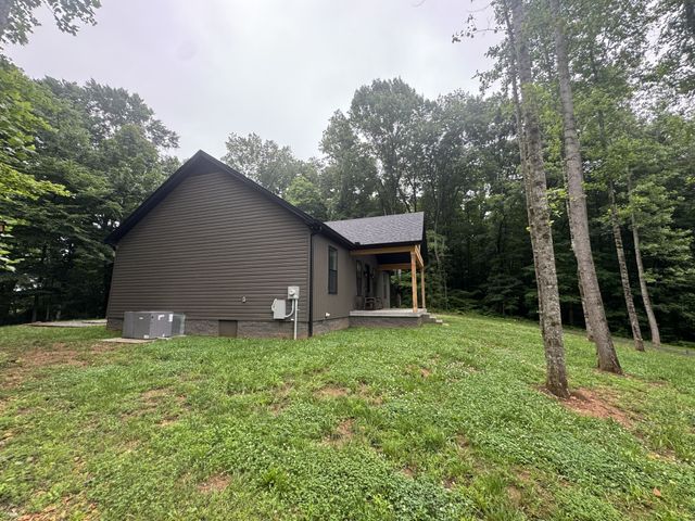 144 Hasty Dr, Lynchburg, TN 37352