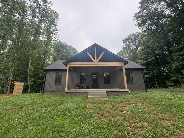 144 Hasty Dr, Lynchburg, TN 37352