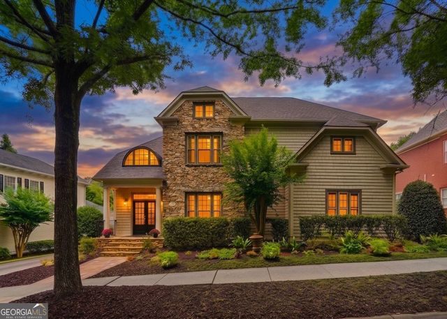 1445 Hedgewood Lane NW, Kennesaw, GA 30152