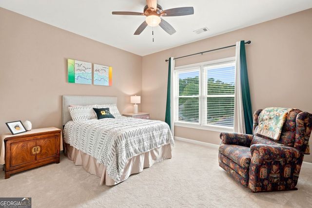 1445 Hedgewood Lane NW, Kennesaw, GA 30152