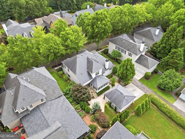 1445 Hedgewood Lane NW, Kennesaw, GA 30152