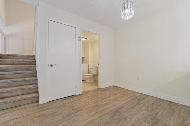 630 6th Terrace, Palm Beach Gardens, FL 33418