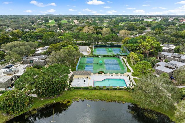630 6th Terrace, Palm Beach Gardens, FL 33418