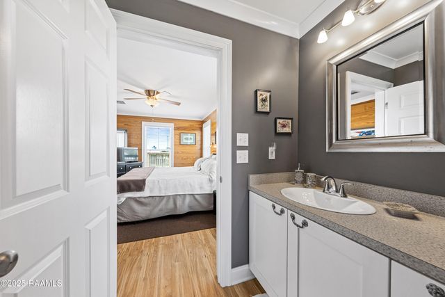 127 Hammock Lane, Franklin, LA 70538