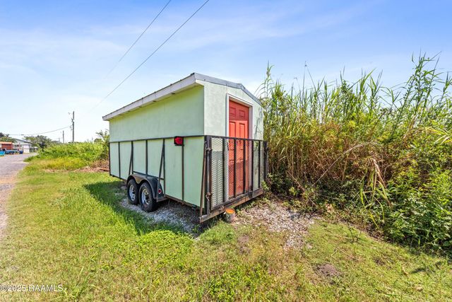 127 Hammock Lane, Franklin, LA 70538