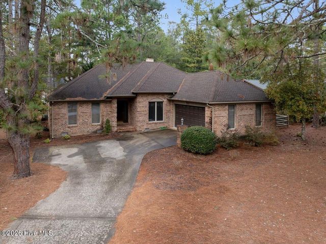89 Lost Tree Road, Pinehurst, NC 28374