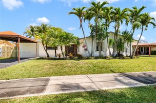 10401 SW 199th St, Cutler Bay, FL 33157