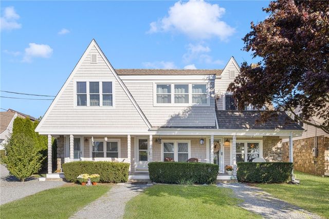 152 Tuckerman Avenue 10, Middletown, RI 02842