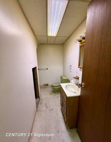 11890 Swan Creek Road, Saginaw, MI 48609