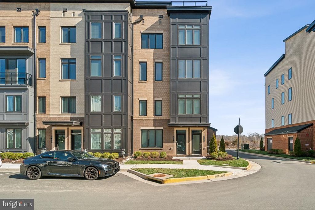 23540 NEERSVILLE CORNER TER, Ashburn, VA 20148