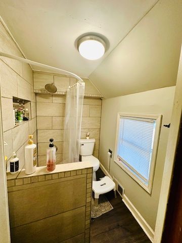 434 N LAGRANGE Road, La Grange Park, IL 60526