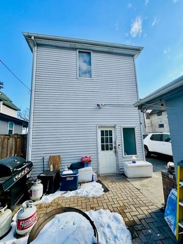 434 N LAGRANGE Road, La Grange Park, IL 60526