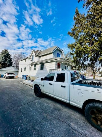 434 N LAGRANGE Road, La Grange Park, IL 60526