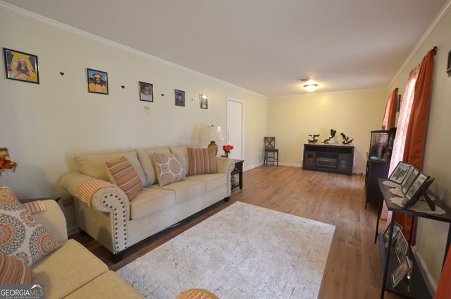 851 8th Avenue, Eastman, GA 31023