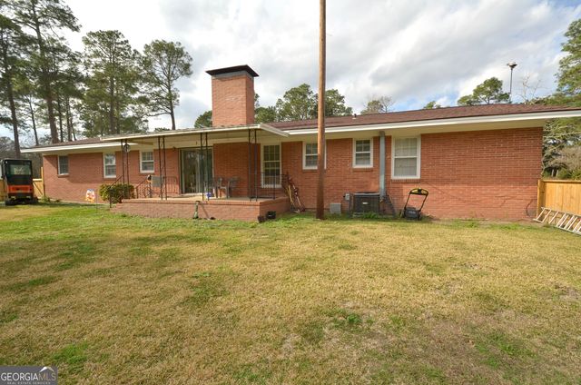 851 8th Avenue, Eastman, GA 31023