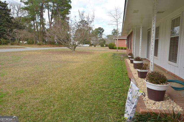 851 8th Avenue, Eastman, GA 31023