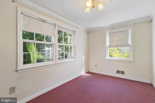 9725 LOOKOUT PL, Gaithersburg, MD 20886