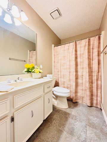 23 Dark Forest Place, Benton, AR 72019
