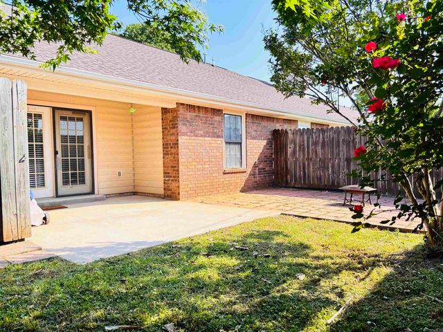 23 Dark Forest Place, Benton, AR 72019