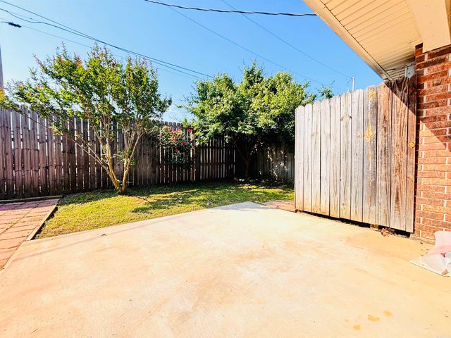 23 Dark Forest Place, Benton, AR 72019