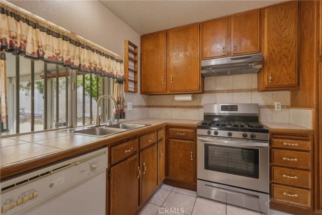 3148 Atlantic Avenue, Highland, CA 92346