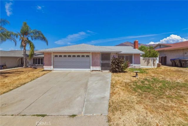 3148 Atlantic Avenue, Highland, CA 92346
