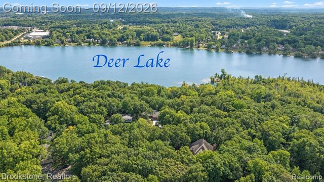 7210 Scenic Ridge, Clarkston, MI 48346