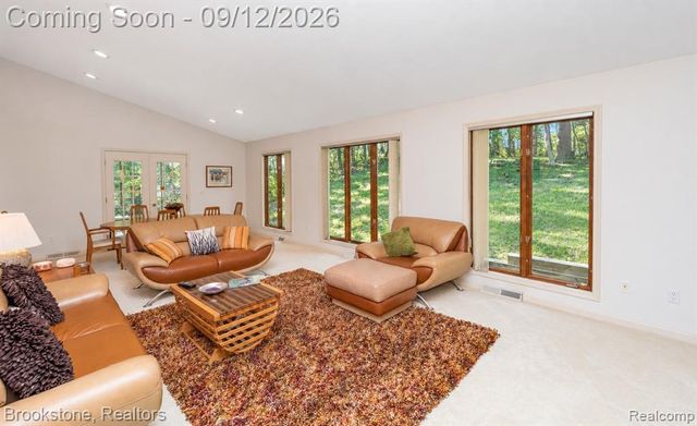 7210 Scenic Ridge, Clarkston, MI 48346