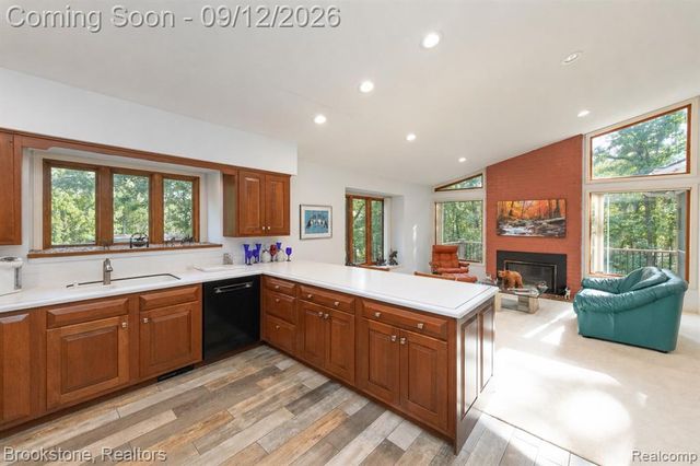 7210 Scenic Ridge, Clarkston, MI 48346