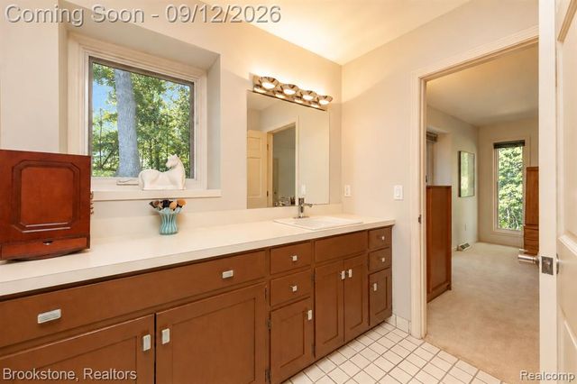 7210 Scenic Ridge, Clarkston, MI 48346