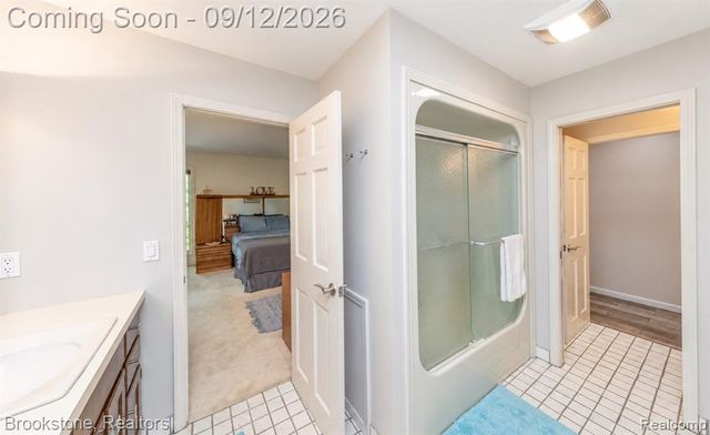 7210 Scenic Ridge, Clarkston, MI 48346