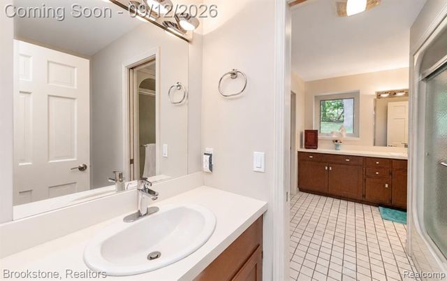 7210 Scenic Ridge, Clarkston, MI 48346